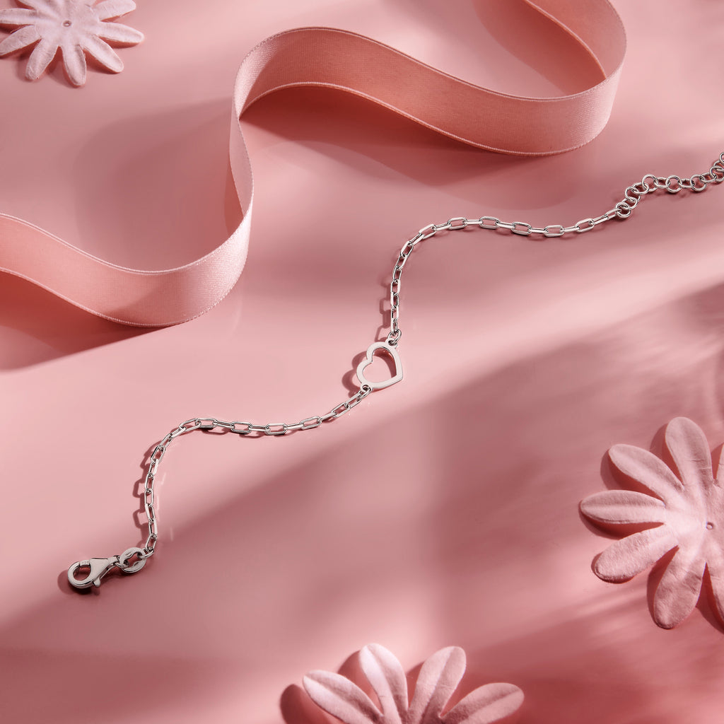 925 Sterling zilveren armband met hart om pols gedragen - City Juwelier