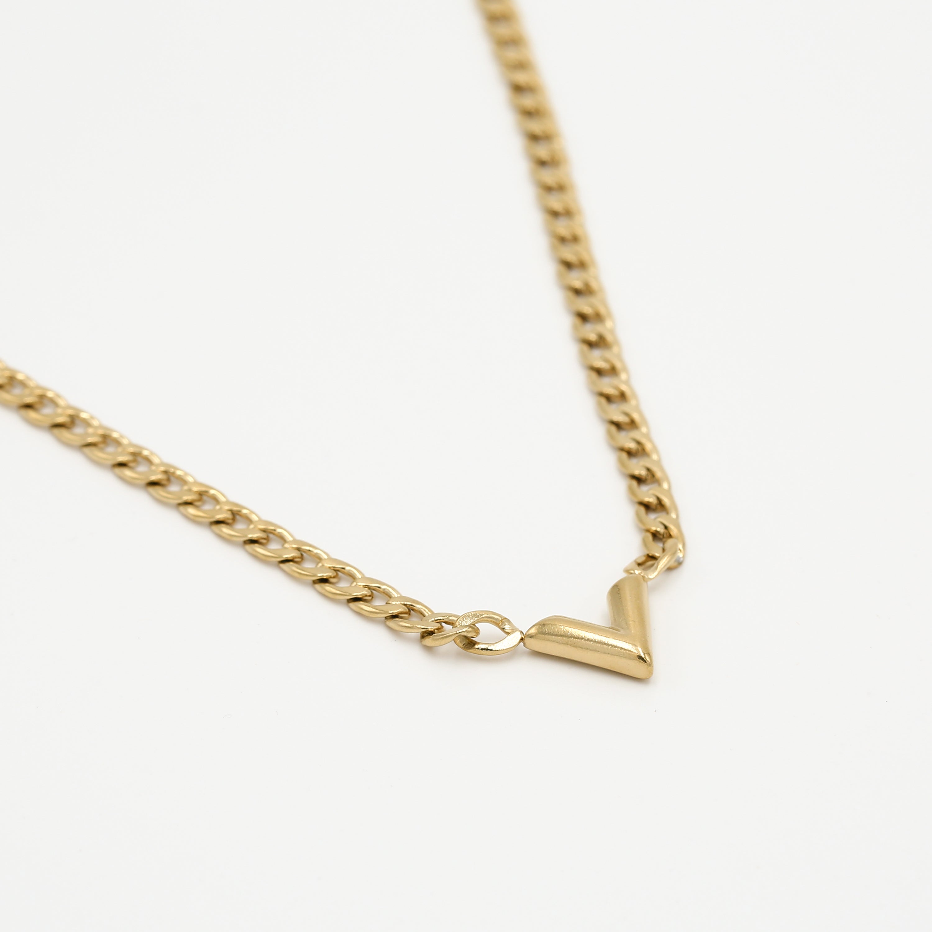 Ketting met V hanger