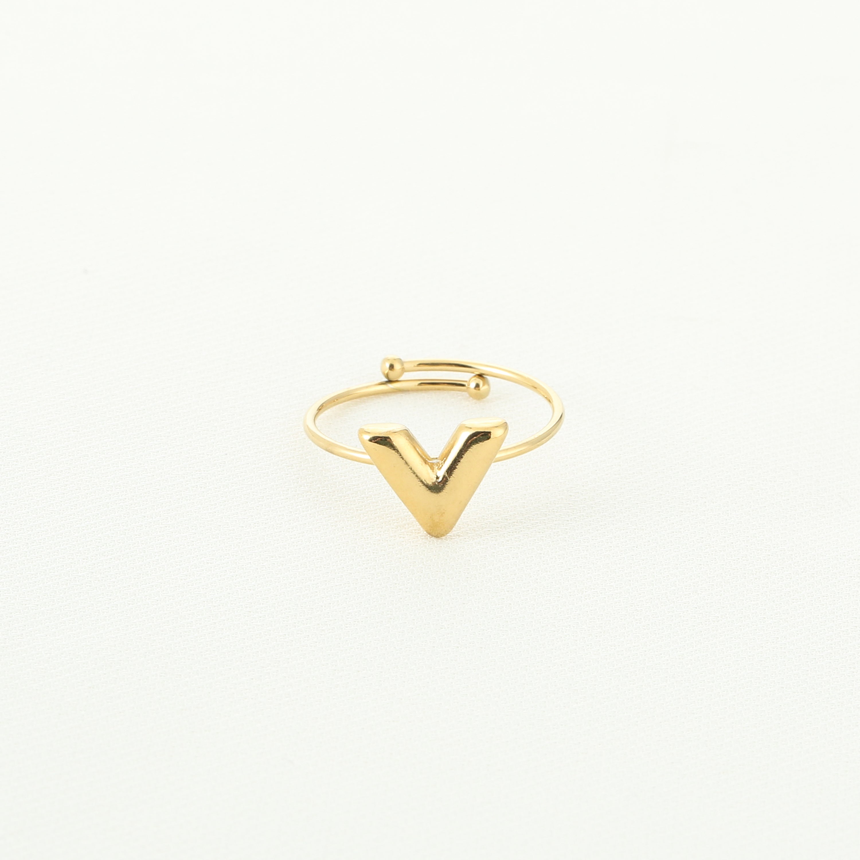 V ring