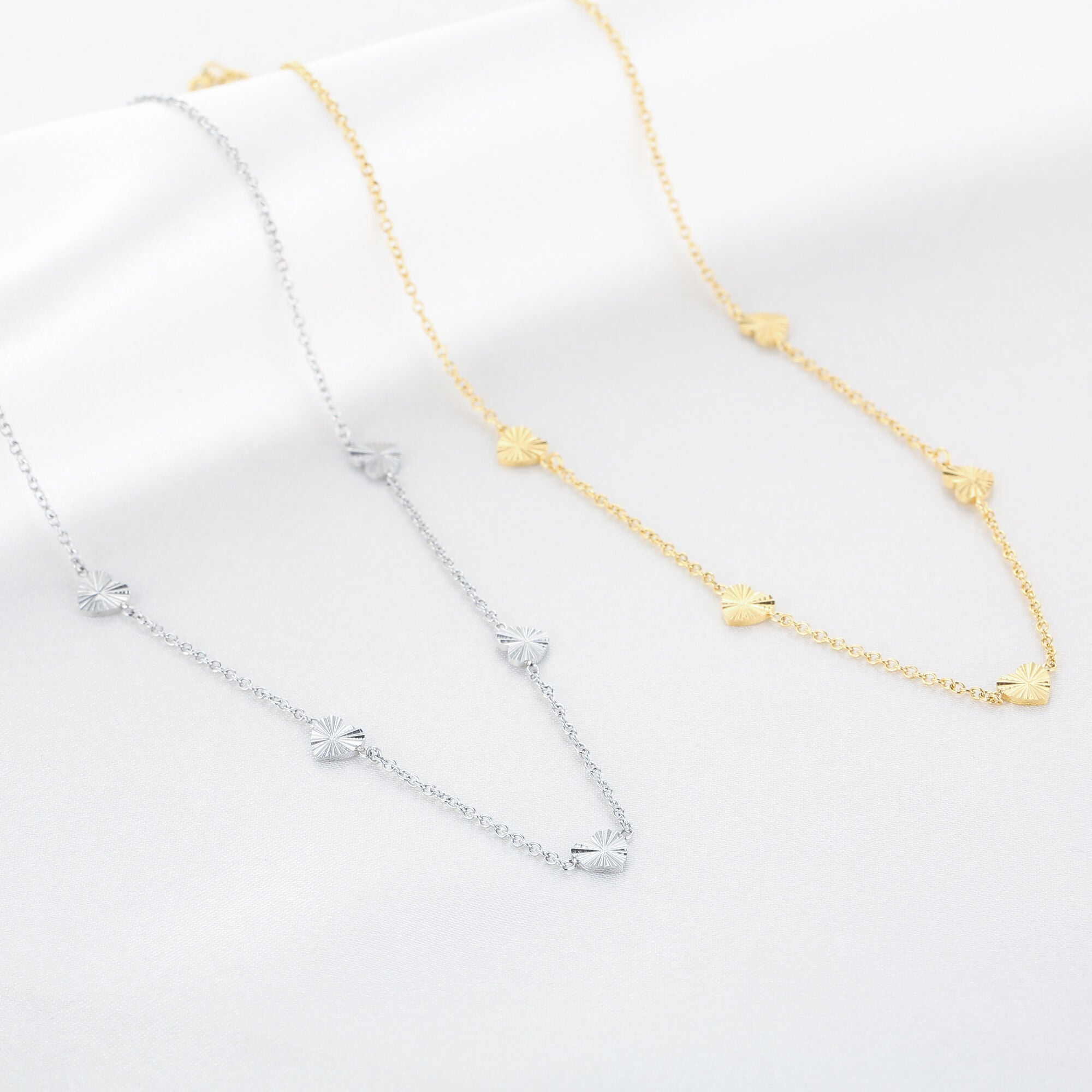 Valentara - Gouden Hartjes Ketting - Stainless Steel