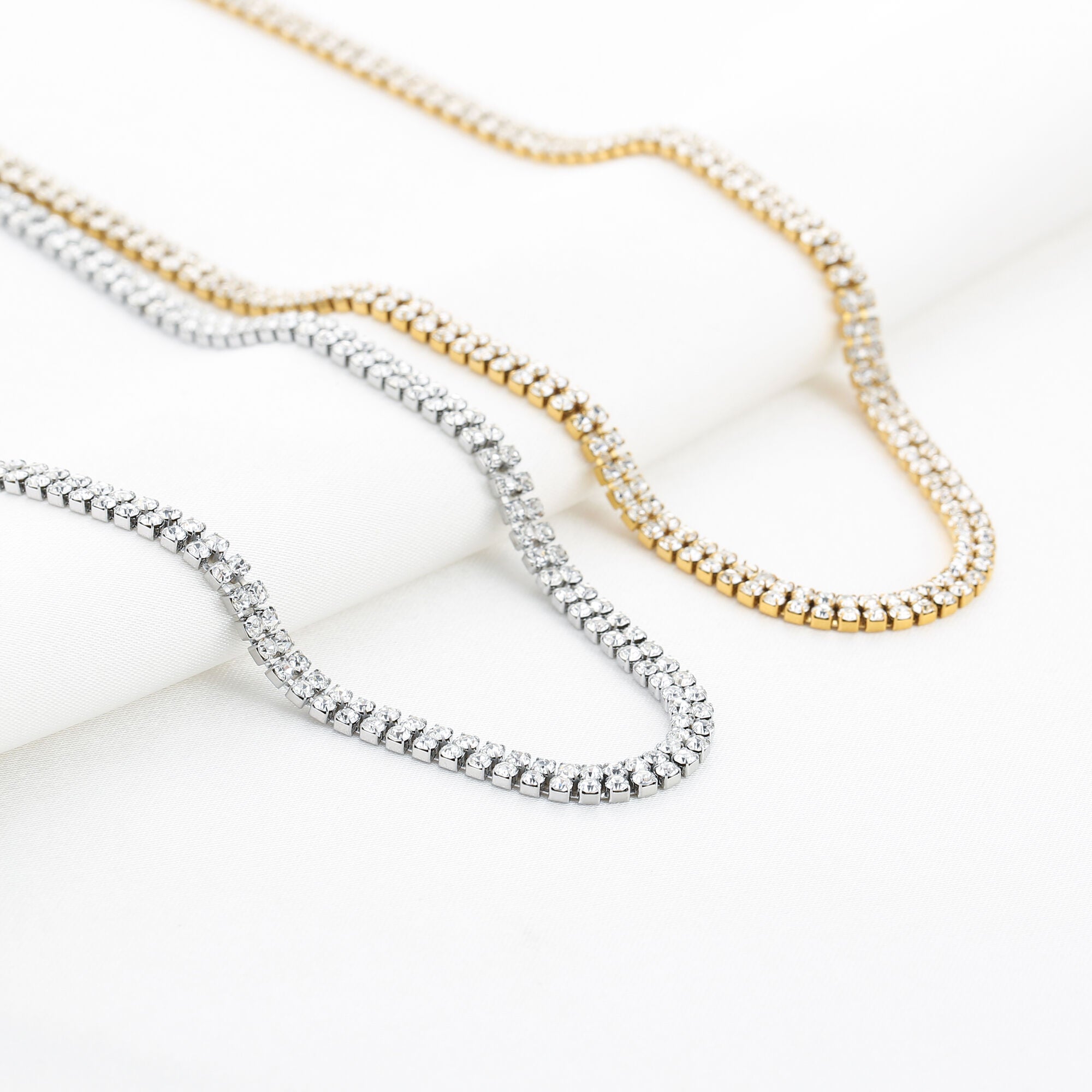 Lumièra – Gouden en Zilveren Strass Zirkonia Ketting – Stainless Steel