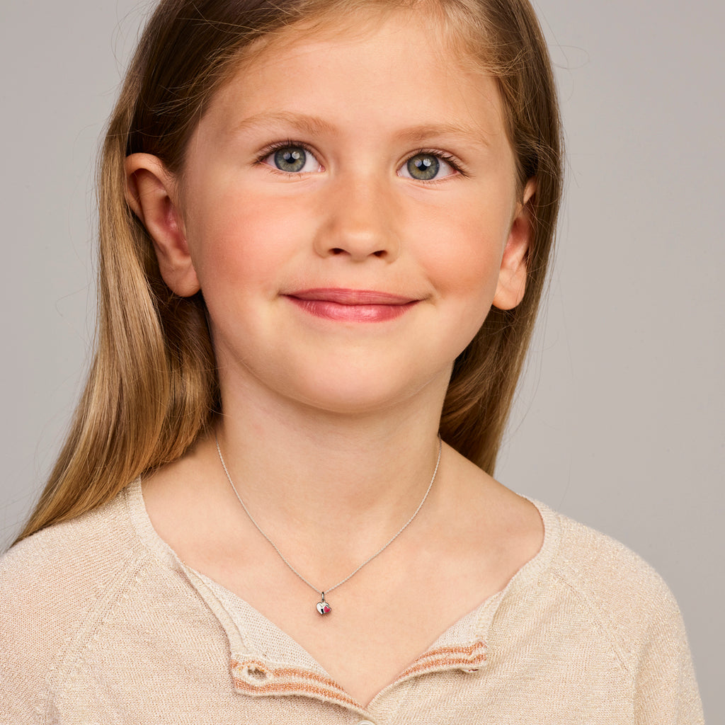 Close-up van Coravienna hart hanger in 925 zilver met emaille afwerking - City Juwelier