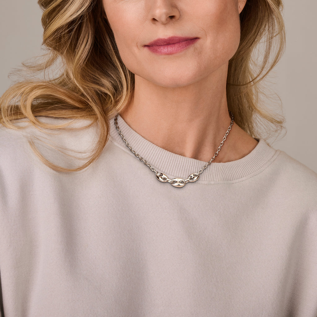 Close-up van koffieboon schakel in 925 zilver ketting - City Juwelier