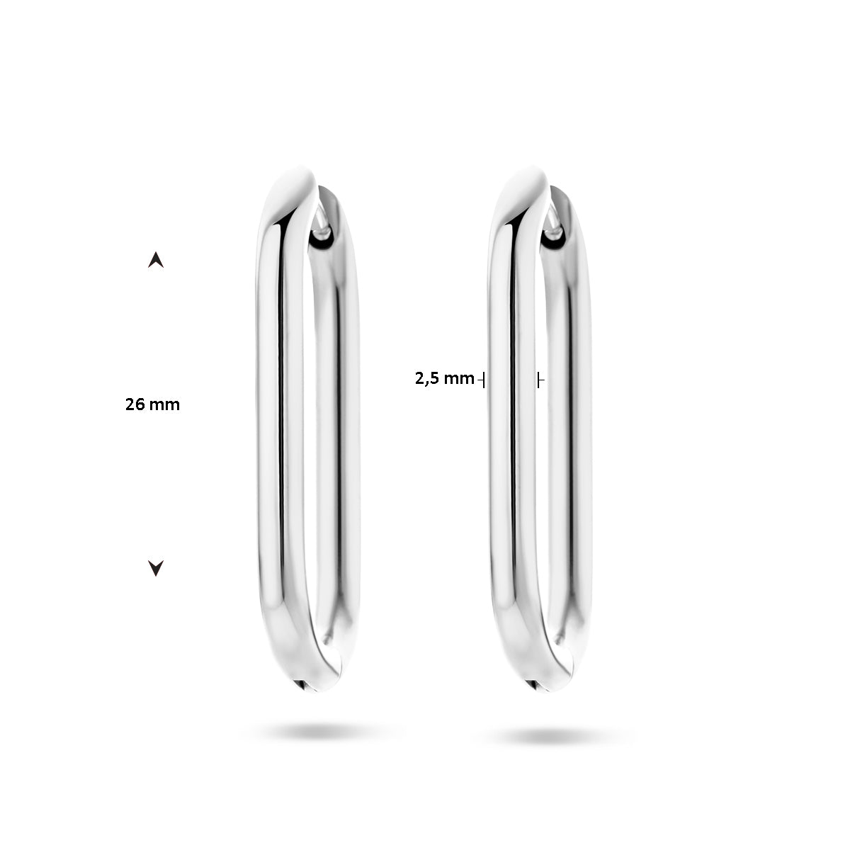 Zilverkleurige dames oorbellen paperclip design zijaanzicht - City Juwelier